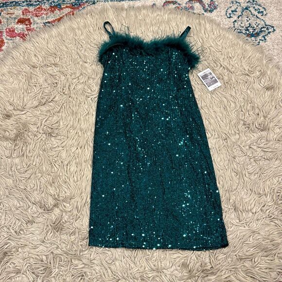 Nickie Lew Green sequined and feathers dress size 12 - Picture 1 of 5